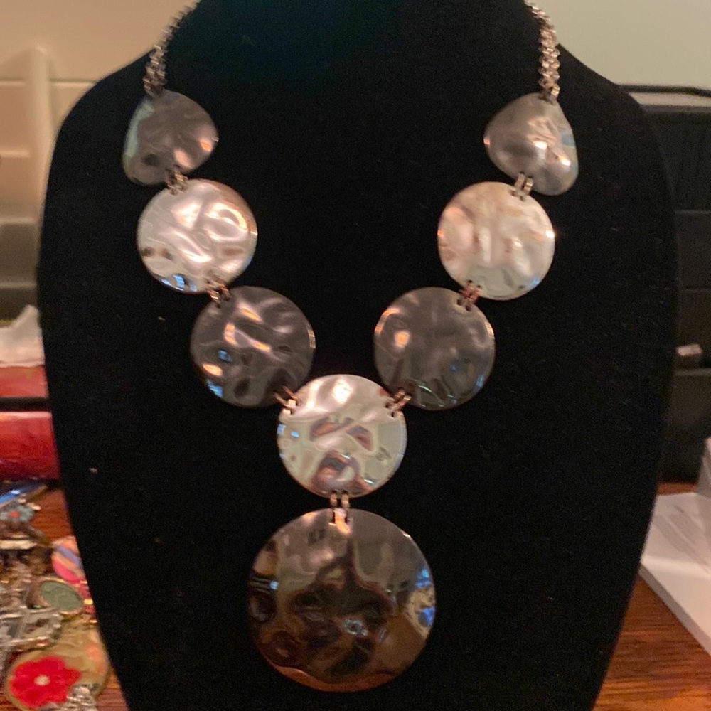 Hammered metal necklace